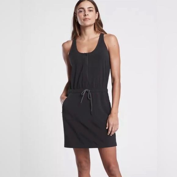 Athleta Dresses & Skirts - Athleta expedition dress Black